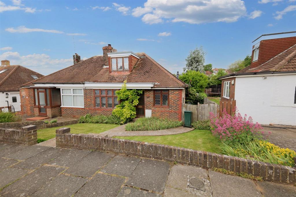 Dale View, Hove 3 bed semidetached bungalow for sale £475,000
