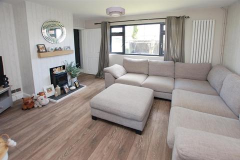 24 Greenfrith Drive, Tonbridge, TN10 3LQ