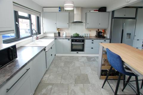 24 Greenfrith Drive, Tonbridge, TN10 3LQ