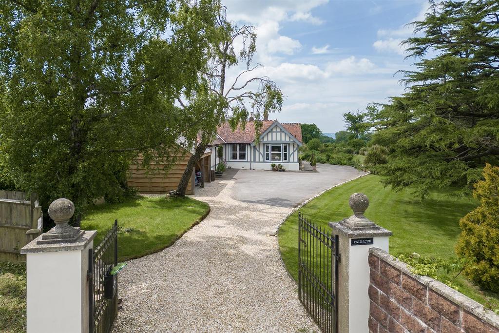 Fairacre Drone.1. Entrance Drive