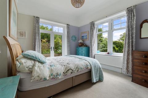 Fairacre Lyme Road, Axminster, EX13 5BH