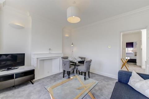 2 bedroom flat to rent, Somerset Court, Lexham Gardens, London W8