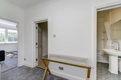 2 bedroom flat to rent, Somerset Court, Lexham Gardens, London W8