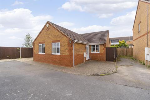 3 bedroom detached bungalow for sale, Taylor Close, Fishtoft