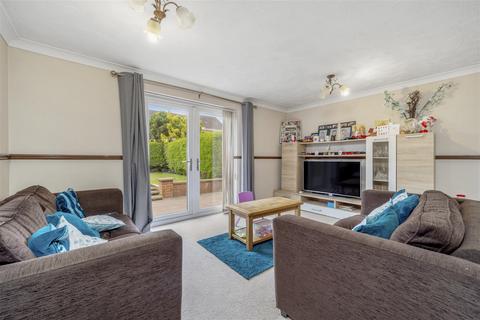 3 bedroom detached bungalow for sale, Taylor Close, Fishtoft