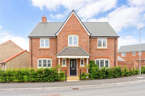 4 bedroom detached house for sale, Jenkinson Way, Falfield, Wotton-under-Edge, Gloucestershire, GL12