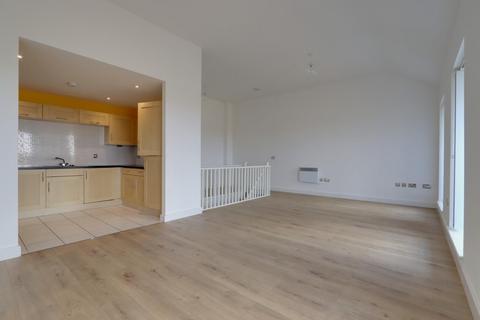 2 bedroom duplex to rent, Severn Road, Gloucester, GL1
