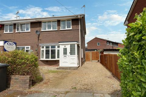 3 bedroom semi-detached house for sale, Hayhead Close, Kidsgrove