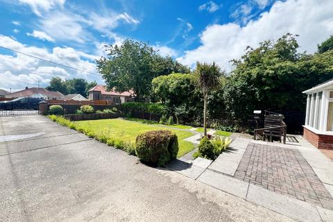 3 bedroom detached bungalow for sale, Linden Road, Ferryhill