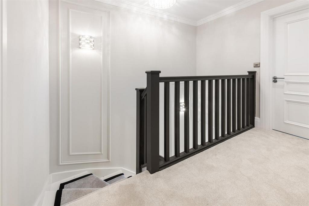 Kents Cottage, Kents Close Solihull, B92 7 QH 29.jp