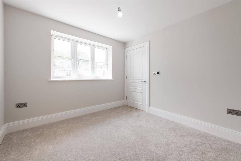 Kents Cottage, Kents Close Solihull, B92 7 QH 7.jpg