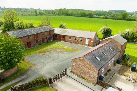 Country house for sale, Commonwood, Nr Wrexham.