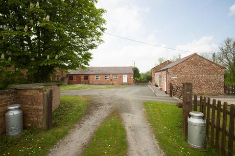 Country house for sale, Commonwood, Nr Wrexham.