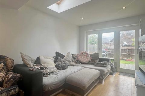 4 bedroom terraced house for sale, Coopers Crescent, Great Notley