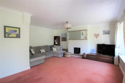 4 bedroom house to rent, Pear Trees, Ingrave, Brentwood