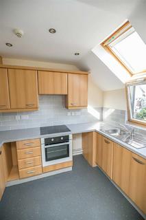 2 bedroom flat to rent, Albany Court, 41 Broad Road, Sale