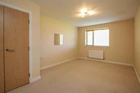 46 Brooking House Rollason Way, Brentwood, CM14 4ET
