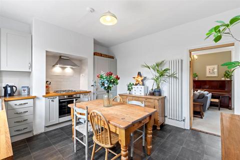 7 Booth Street, Burley In Wharfedale, Ilkley, LS29 7HY