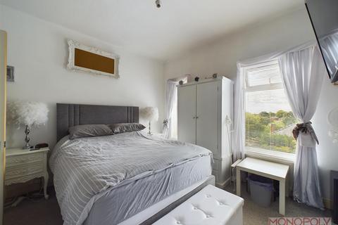 77 Benjamin Road, Wrexham, LL13 8EG