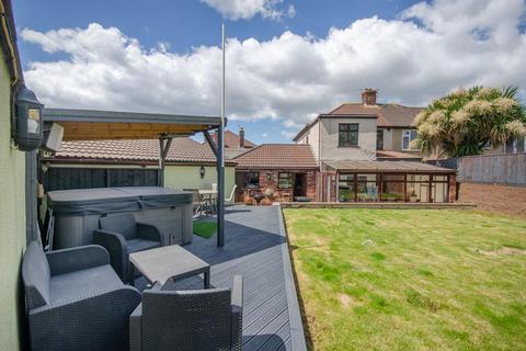 16 Embassy Walk, Bristol, BS5 7EA