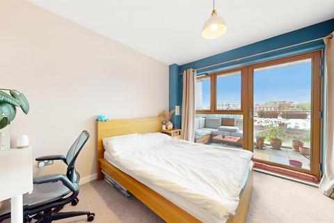 2 bedroom apartment for sale, Pedley Stree, London E1