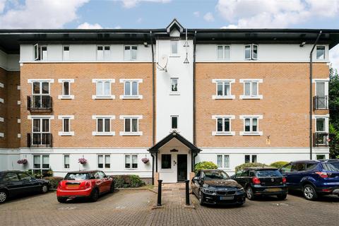 2 bedroom flat for sale, Makepeace Road, Wanstead