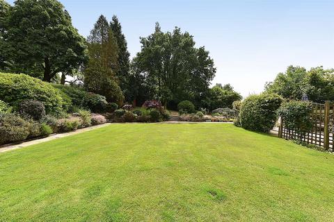 5 bedroom detached house for sale, Buxton Old Road, Macclesfield