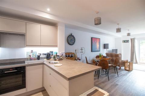 2 bedroom end of terrace house for sale, Modern high spec home on Eastern Road, Wivelsfield Green
