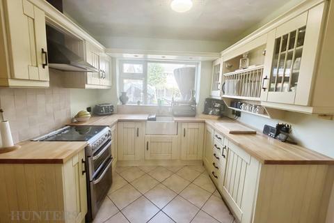 3 bedroom house for sale, Oakdene Avenue, Great Sutton, Ellesmere Port