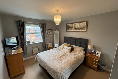 2 bedroom flat to rent, Pitchcombe Close, Redditch, B98 7HS