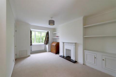 2 bedroom detached house for sale, Juniper Close, Worthing BN13