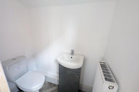 18 Beeston Road, Newark, NG24 1SN