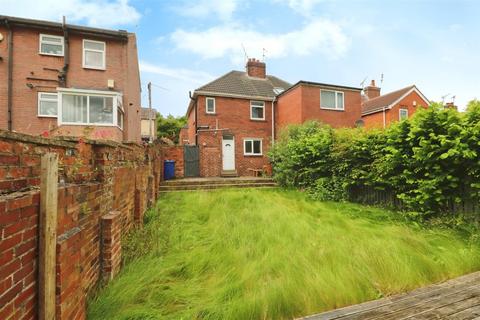 1 Bridge Gardens, Barnsley, S71 1PP