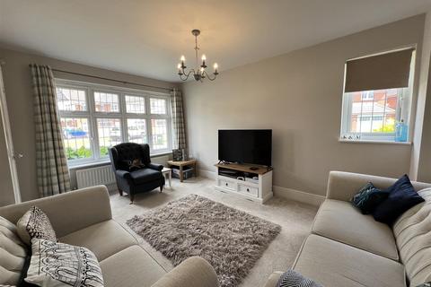 3 bedroom detached house for sale, Bill Thomas Way, Rowley Regis