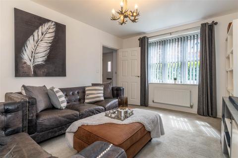 3 bedroom detached house for sale, Canberra Close, Derby DE74