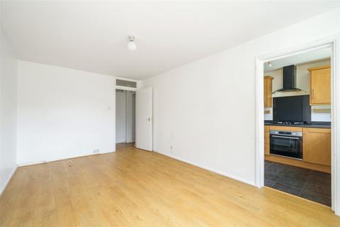 1 bedroom flat for sale, Selhurst Road, London