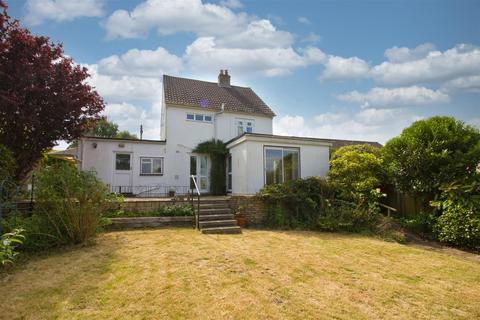 3 Common Road, Malmesbury, SN16 0HN