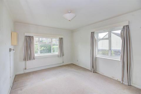 3 Common Road, Malmesbury, SN16 0HN
