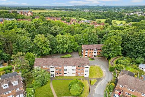 2 bedroom apartment for sale, Firsgrove Crescent, Warley, Brentwood