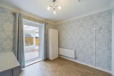 2 bedroom semi-detached bungalow for sale, Tintern Avenue, Bridlington