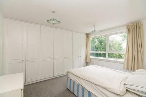 2 bedroom apartment for sale, Greenacres, Hendon Lane, Finchley, N3