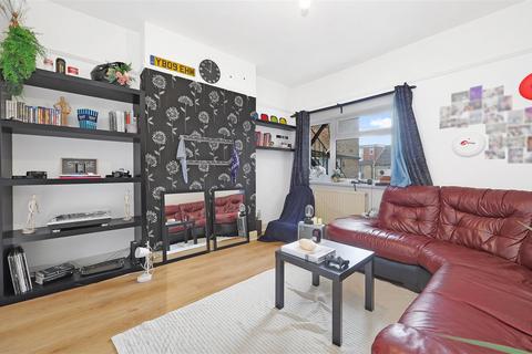 2 bedroom flat for sale, South Ealing | London | W5
