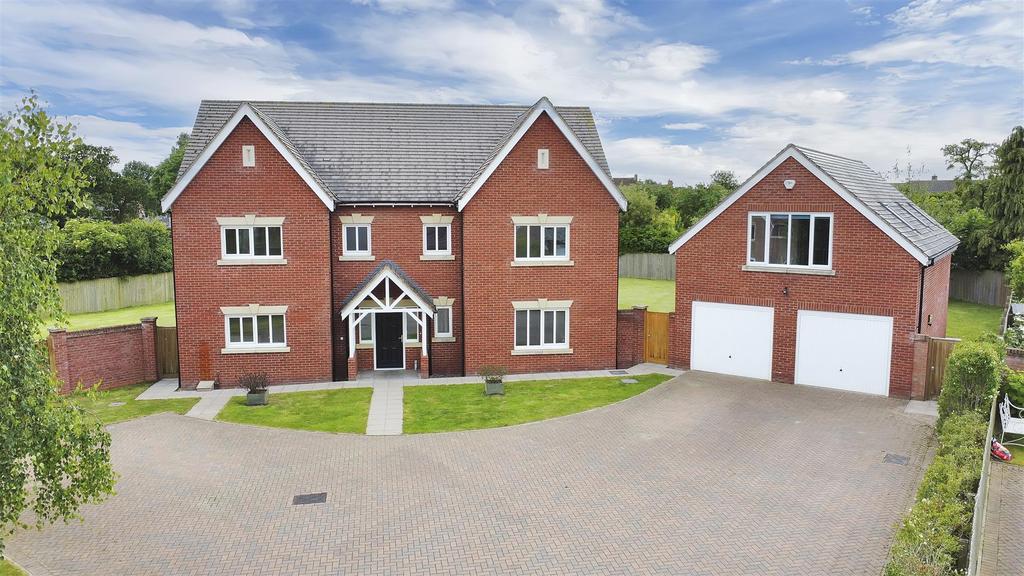 De Quincey Fields, Upton Magna... 5 bed house - £825,000