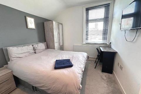 1 bedroom in a house share to rent, Room 5 73 Mount Pleasant, Barrow