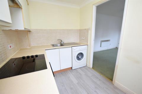 1 bedroom apartment for sale, Cameron Square, Mitcham CR4