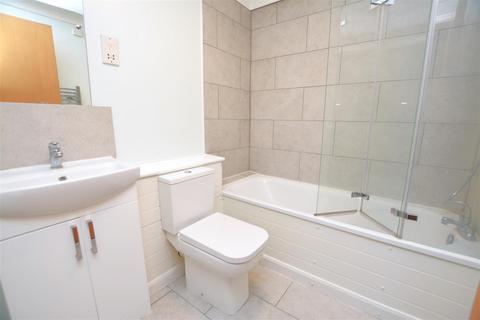 11 Cameron Square, Mitcham, CR4 3SH