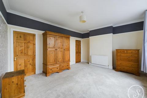 4 bedroom terraced house for sale, Green Lane, Leeds