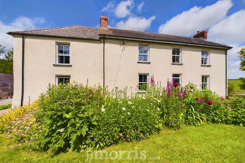 7 bedroom property with land for sale, Lampeter Velfrey, Narberth