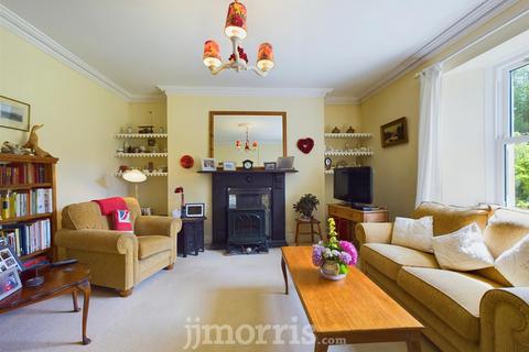 7 bedroom property with land for sale, Lampeter Velfrey, Narberth