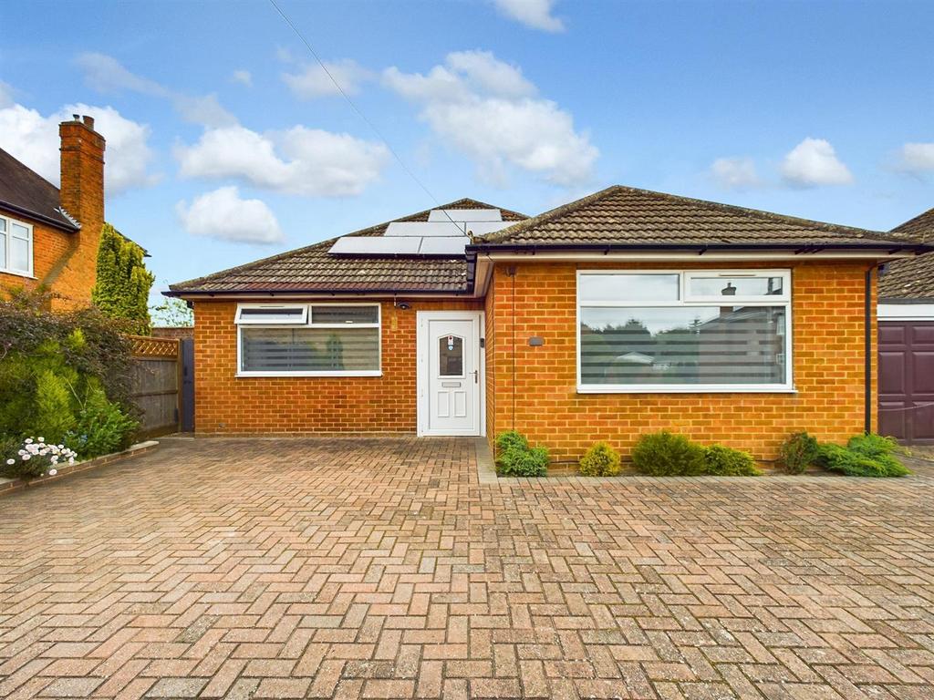 Chapel Lane, North Hykeham, Lincoln 2 bed detached bungalow for sale